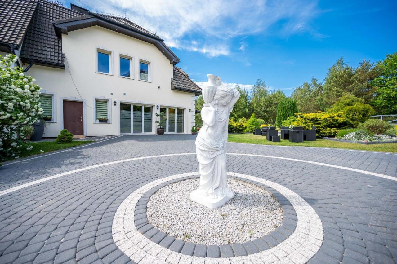 Domki Letniskowe I Pokoje Savana Nad Morzem Jarosławiec Exterior foto